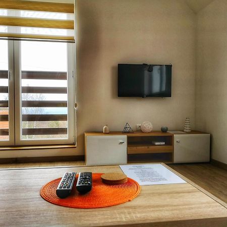 Iznad Oblaka Apartman 8 コパオニク エクステリア 写真