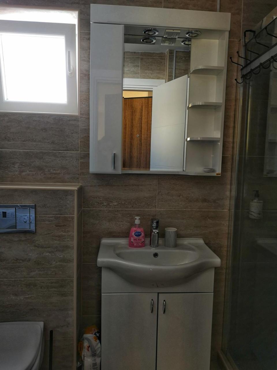 Iznad Oblaka Apartman 8 コパオニク エクステリア 写真